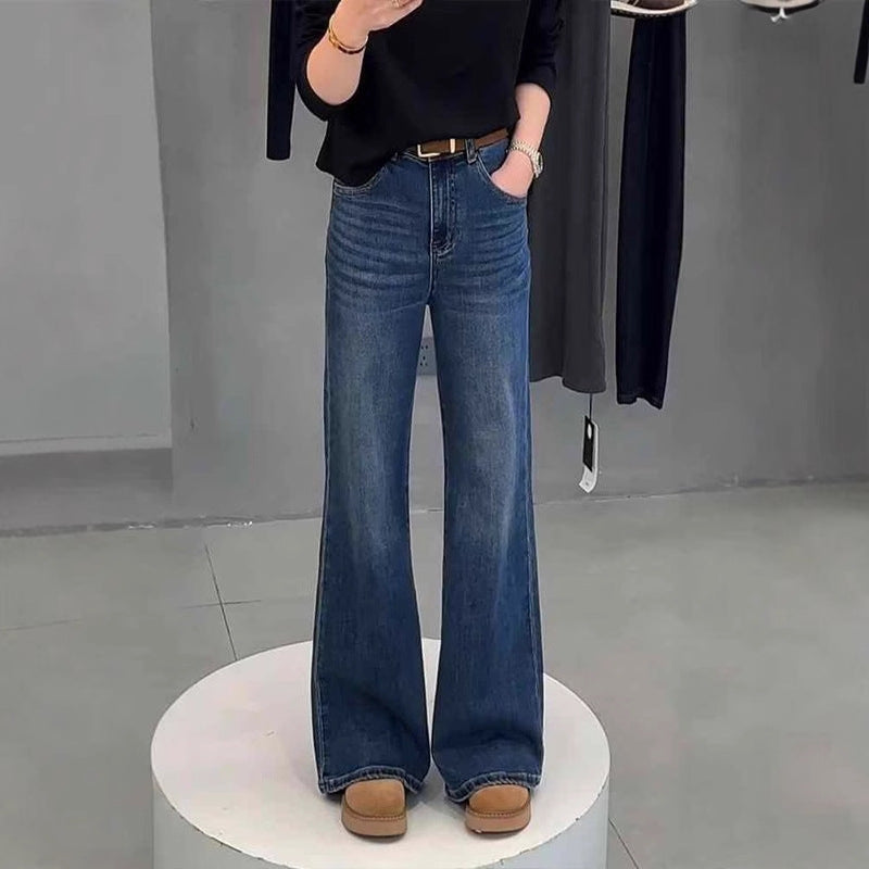 Jeans Feminino Preto, Casual e Flare