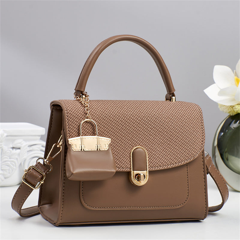 Bolsa de Ombro Fashion e Elegante – Bolsa Feminina Personalizada, Ideal para Compras de Inverno