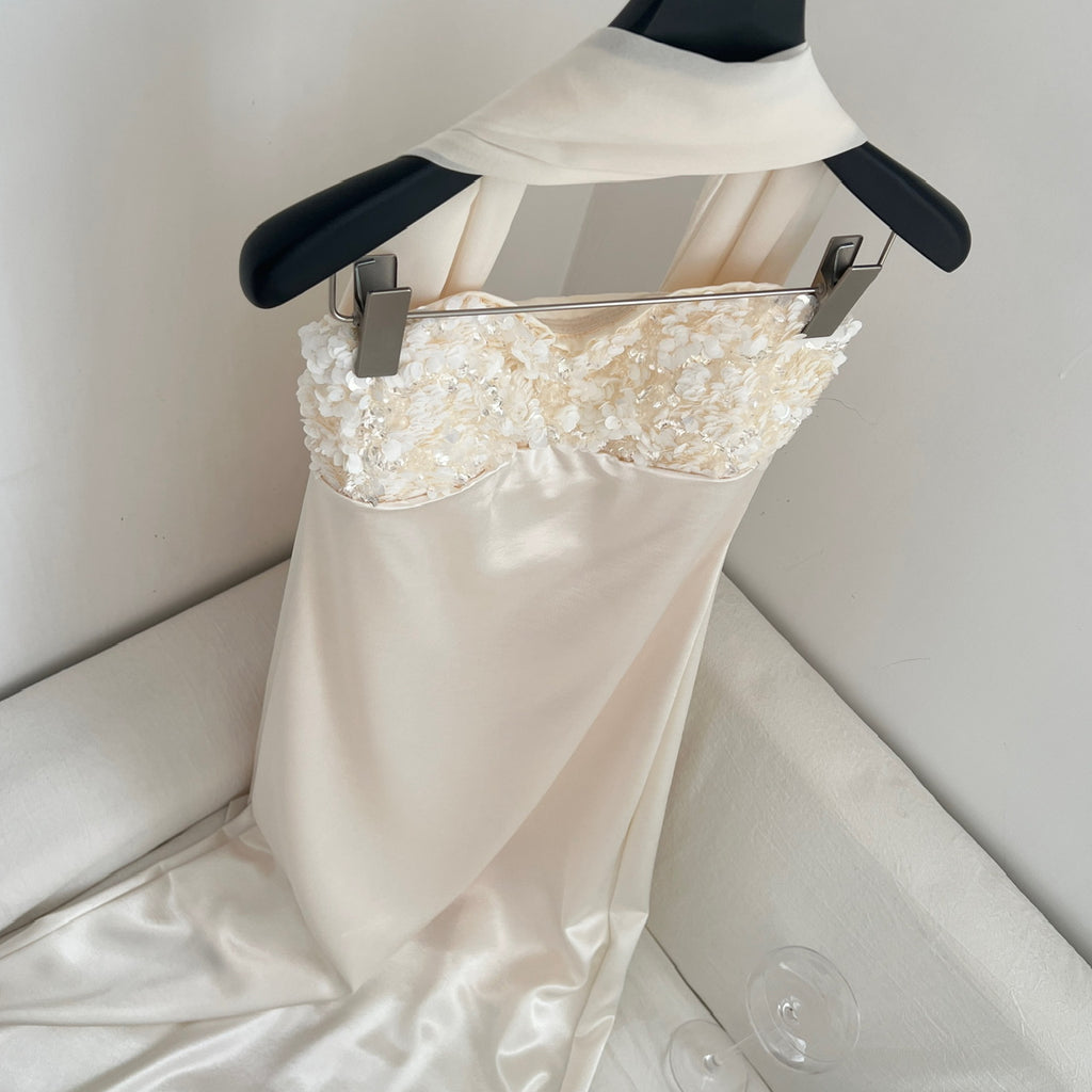 Vestido Maxi Feminino em Paetês