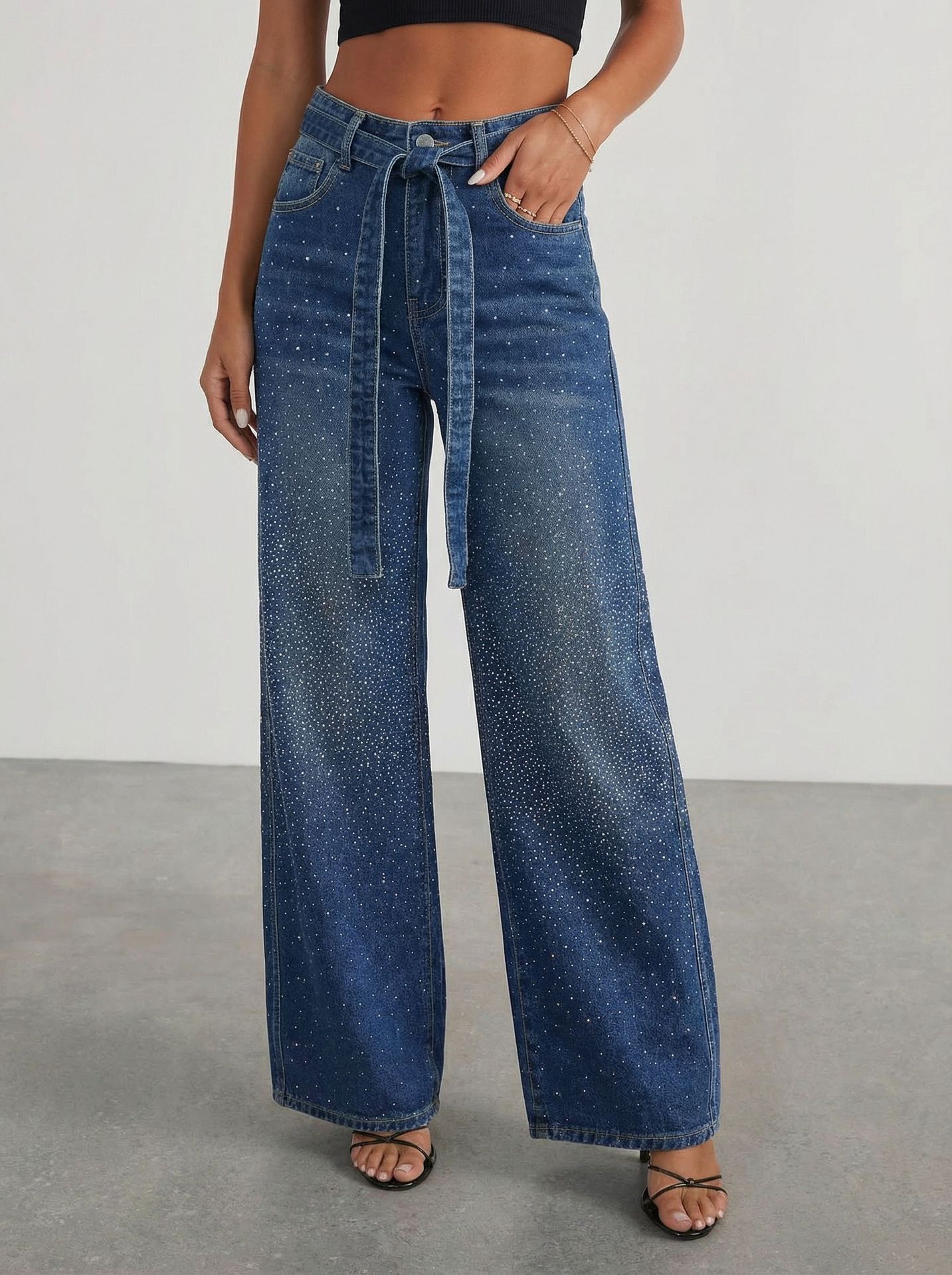 Jeans Feminino Solto, Cintura Alta e Pernas Largas
