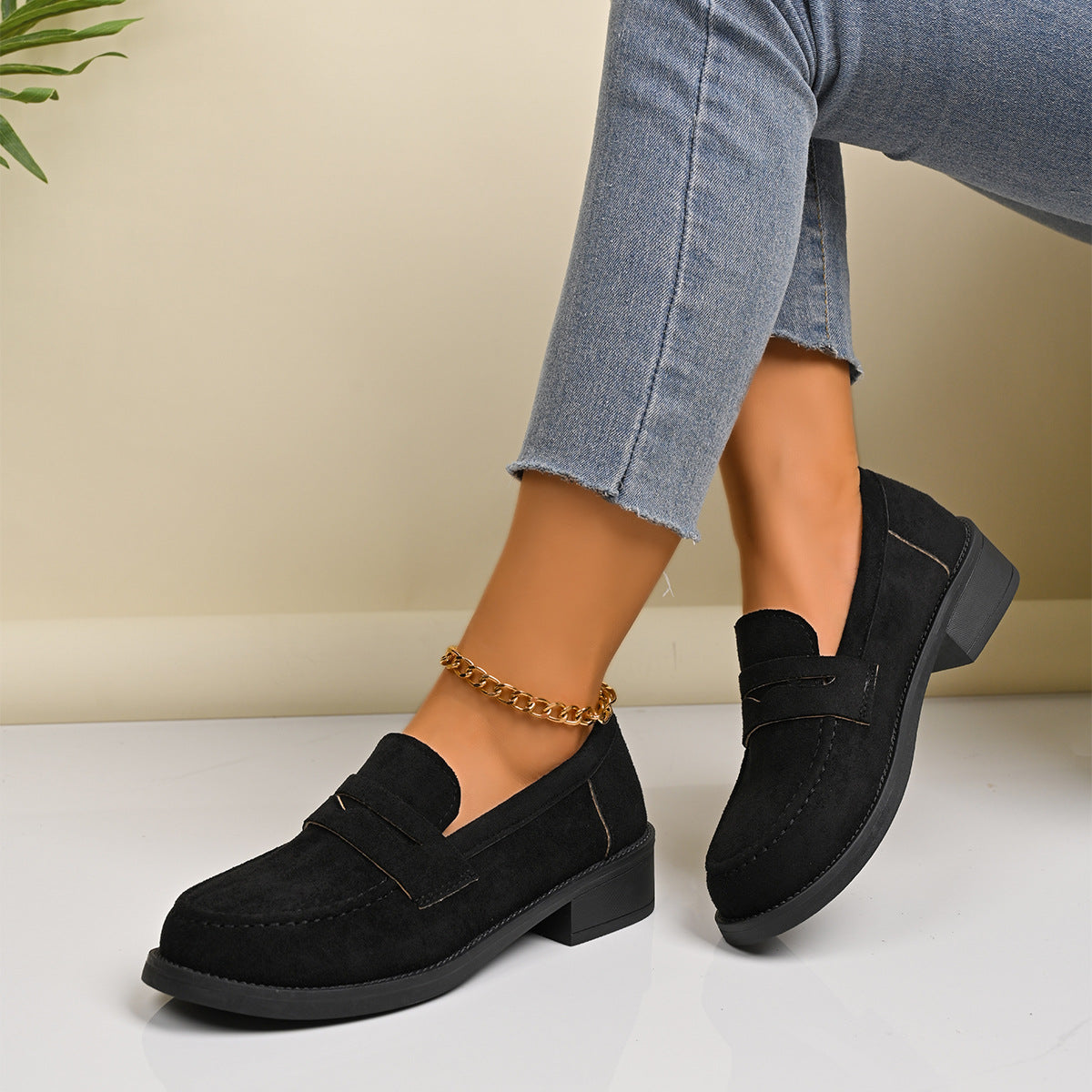 Sapatos Baixos Femininos em Camurça Vintage, Estilo Britânico