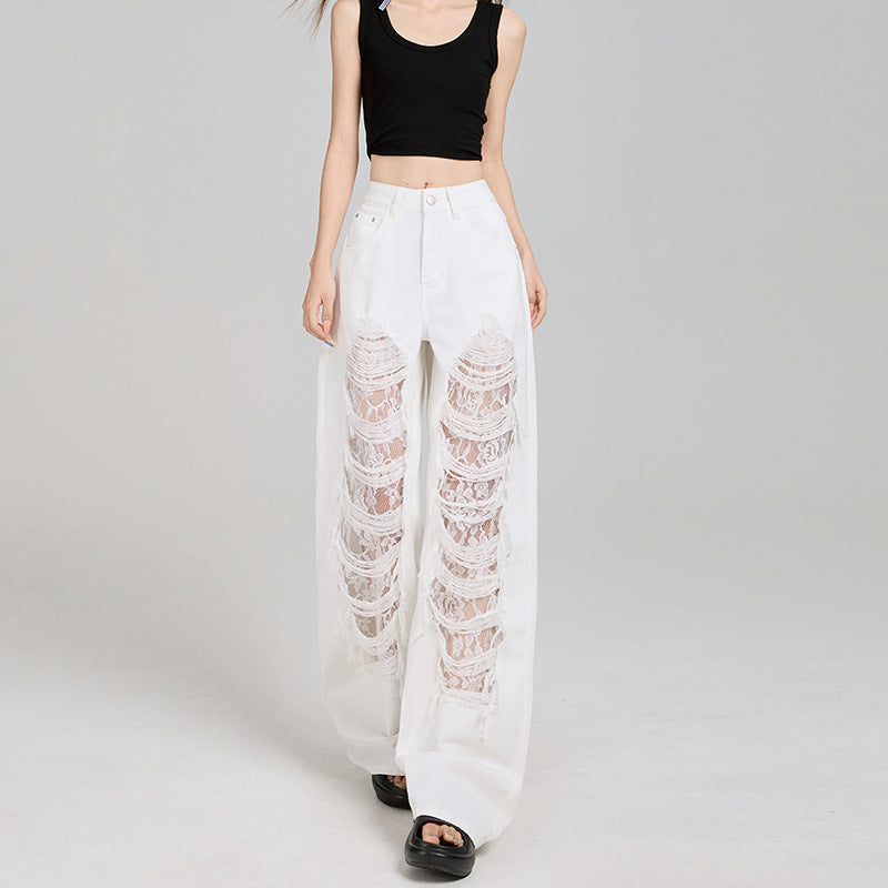 Jeans Feminino Off-White Rasgado com Renda, Cintura Alta e Modelagem Solta
