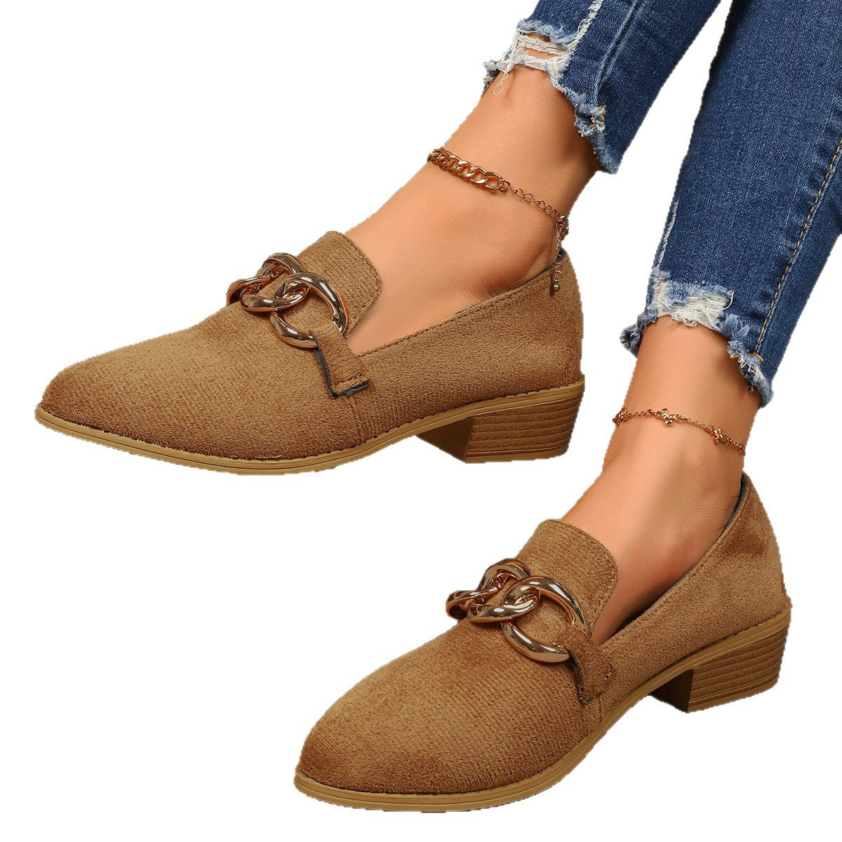 Scarpin Feminino de Salto Grosso com Corrente Metálica Elegante e Bico Redondo