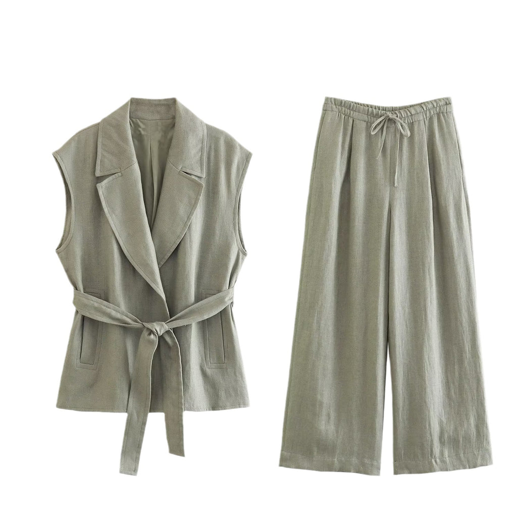 Conjunto Feminino de Linho com Colete e Cinto